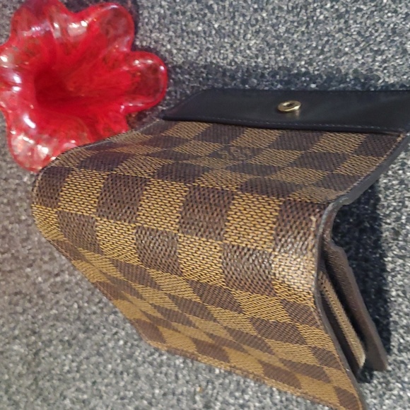 Louis Vuitton Damier Ebone Comact Wallet - Picture 9 of 14